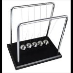 Newtons Cradle Large