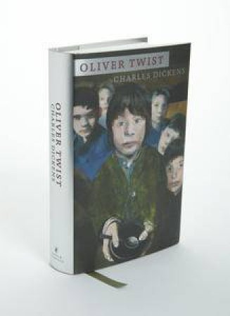 Oliver Twist: Designer Classic by Charles Dickens