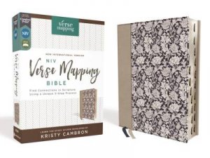 NIV Verse Mapping Bible, Leathersoft, Thumb Indexed, Comfort Print: Find Connections In Scripture Using A Unique 5-Step Process (Navy Floral) by Zondervan & Kristy Cambron