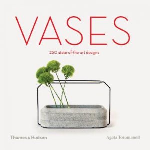 Vases by Agata Toromanoff