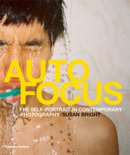 Auto Focus SelfPortrait in Contemporary Photography
