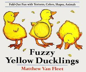 Fuzzy Yellow Ducklings - Fold-Out Fun
