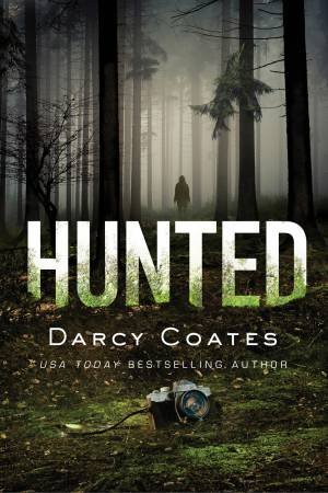 Hunted by Darcy Coates