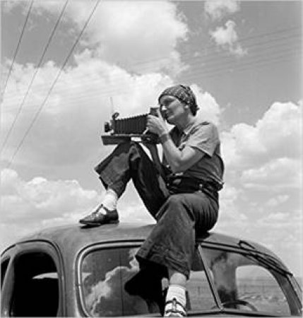 Dorothea Lange: The Politics Of Seeing by Alona Pardo