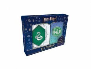 Harry Potter: Slytherin Tiny Book and Pin Set by Insight Editions