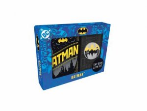 DC Comics: Batman Tiny Book and Pin Set by Insight Editions