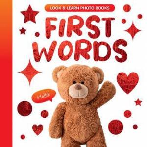 First Words (Look and Learn) by Clever Publishing